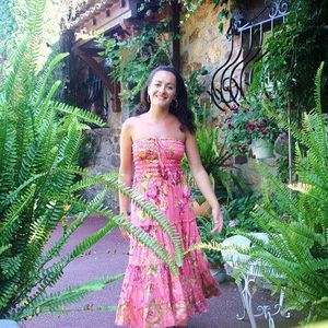 Meet your Posher, Julia